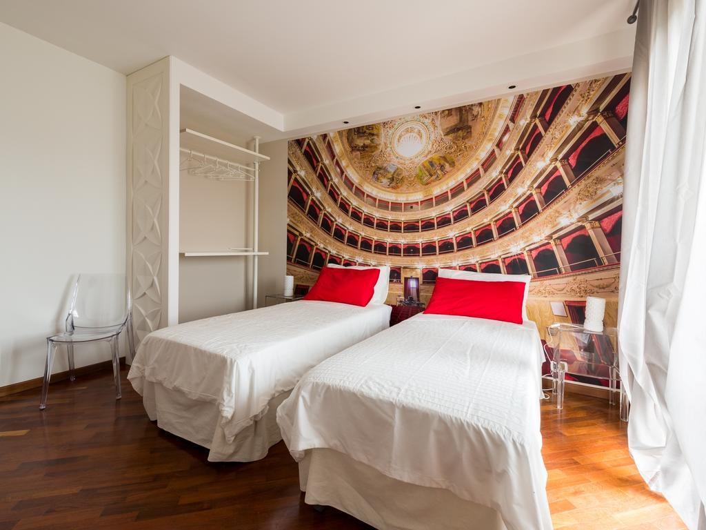 Alla Scoperta Delle Marche Camerino Quarto foto